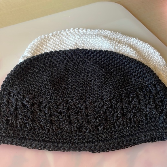 NWOT Sets of 5 Kids Beanie Hats - Picture 4 of 6